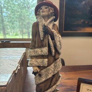 Giuseppe Armani Figurine